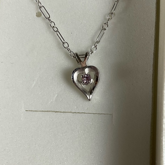 Sterling Silver Heart Pendant Necklace Pink Center Stone 18” Chain Beautiful - Picture 2 of 4